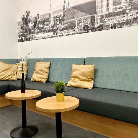 Amh - Wohnen Auf Zeit Múnich