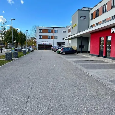 Aparthotel Amh - Wohnen Auf Zeit *