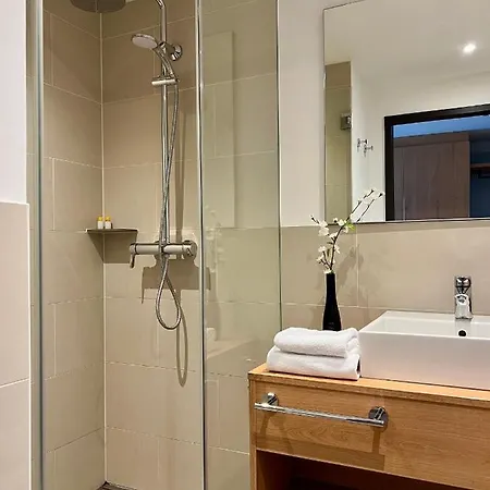 Aparthotel Amh - Wohnen Auf Zeit