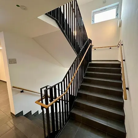Apartmanhotel Amh - Wohnen Auf Zeit *